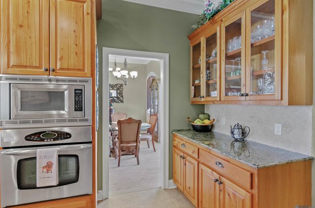 114 Serenity Dr, Denham Springs, LA 70706