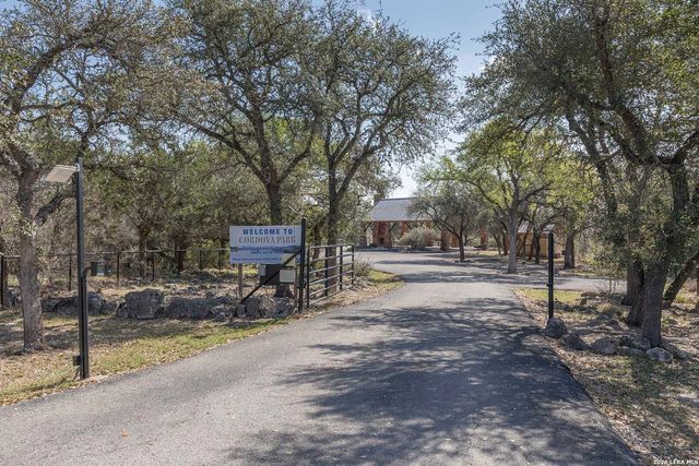 2093 Alto Lago, Canyon Lake, TX 78133