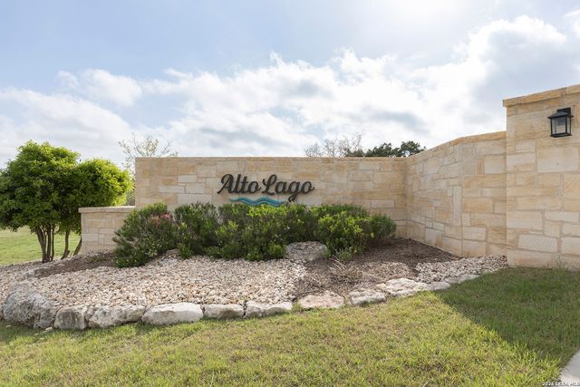 2093 Alto Lago, Canyon Lake, TX 78133