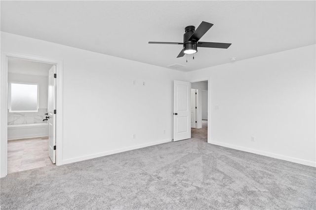 102 Ryker RD W, Moyock, NC 27958