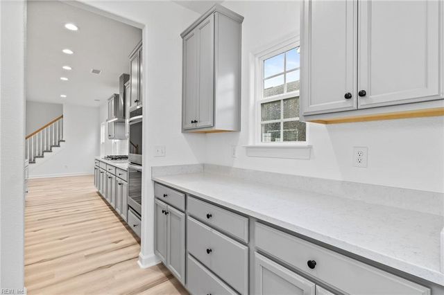 102 Ryker RD W, Moyock, NC 27958