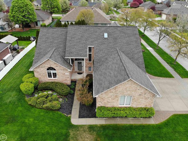 17385 Hillcrest Drive, Macomb Twp, MI 48044