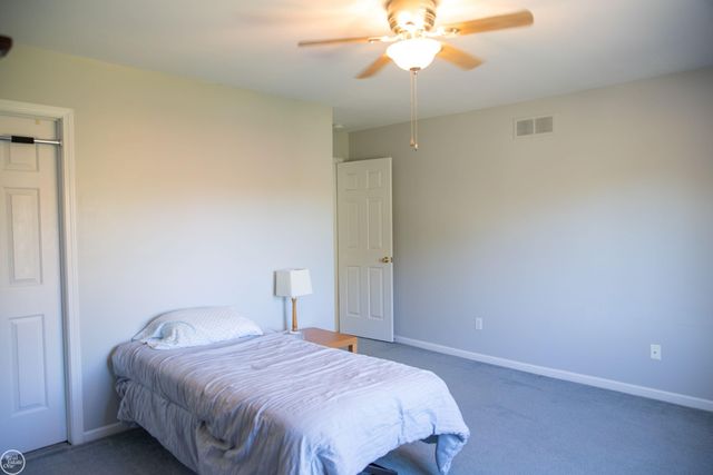 17385 Hillcrest Drive, Macomb Twp, MI 48044
