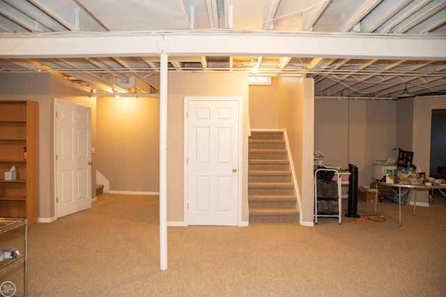 17385 Hillcrest Drive, Macomb Twp, MI 48044