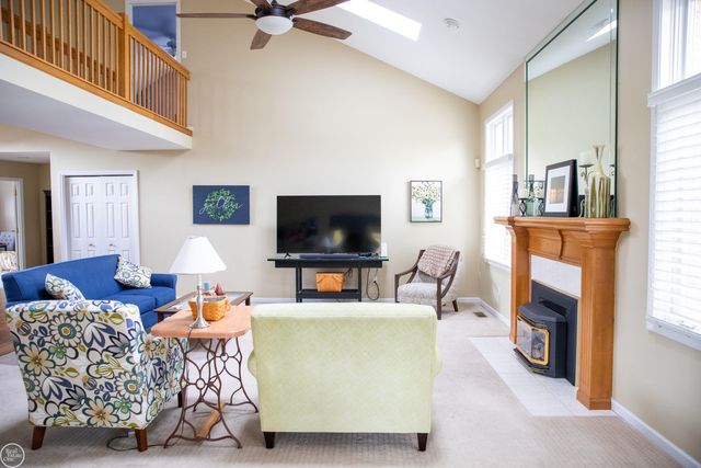 17385 Hillcrest Drive, Macomb Twp, MI 48044
