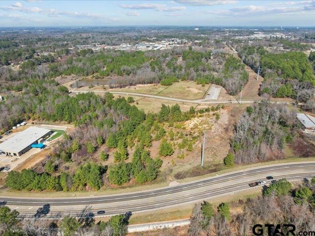 3111 & 3215 W Grande Blvd., Tyler, TX 75703