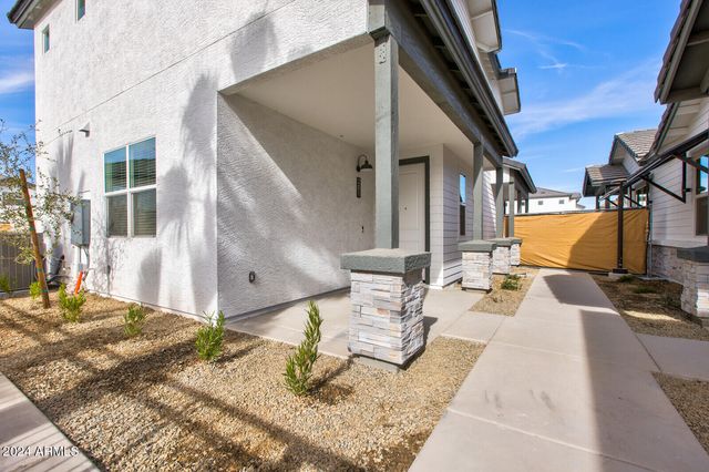 35155 N THOMPSON Road 2C, San Tan Valley, AZ 85144