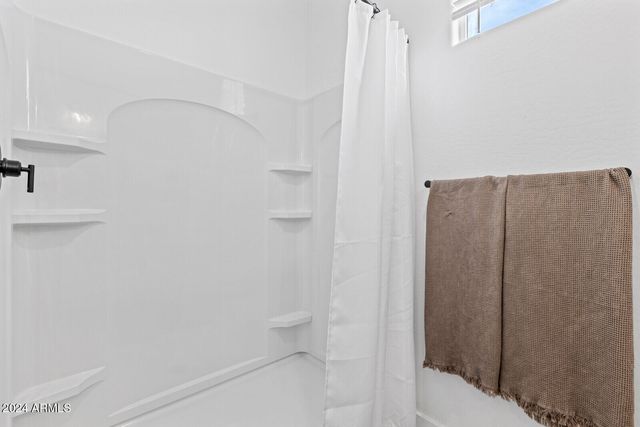 35155 N THOMPSON Road 2C, San Tan Valley, AZ 85144