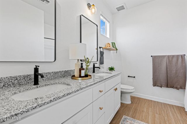 35155 N THOMPSON Road 2C, San Tan Valley, AZ 85144