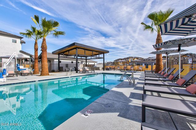 35155 N THOMPSON Road 2C, San Tan Valley, AZ 85144