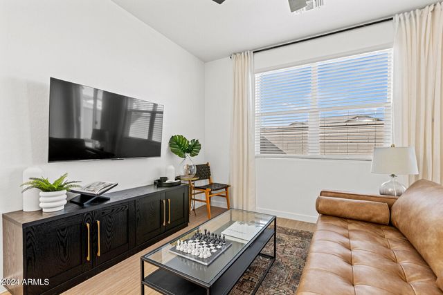 35155 N THOMPSON Road 2C, San Tan Valley, AZ 85144