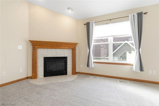 320 Falling Leaf Drive, Seven Hills, OH 44131