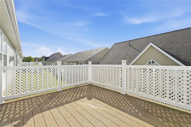320 Falling Leaf Drive, Seven Hills, OH 44131