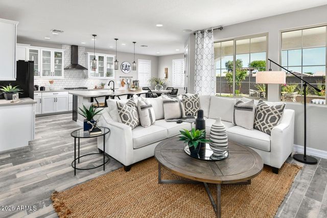 1383 E SAGITTARIUS Place, Chandler, AZ 85249