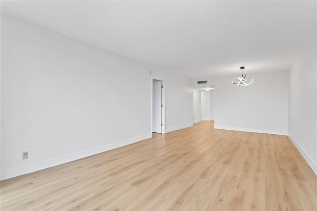 3000 S Course Dr 607, Pompano Beach, FL 33069