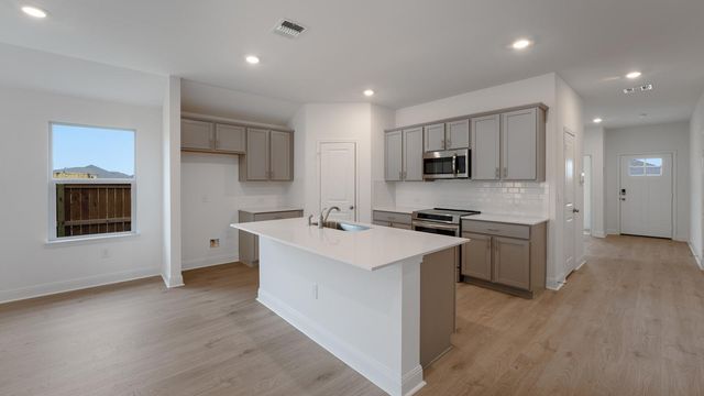 2016 Bandito Bluff PASS, Leander, TX 78641