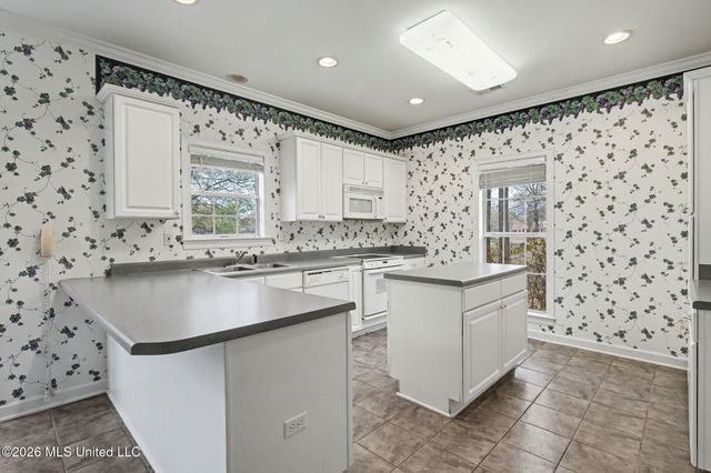 655 Long Street, Southaven, MS 38672