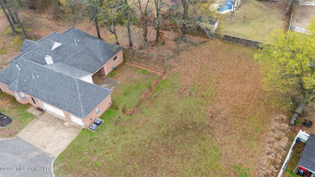 655 Long Street, Southaven, MS 38672