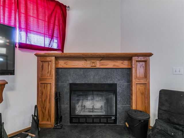 11521 Canyon Oaks Drive 14, Mcloud, OK 74851