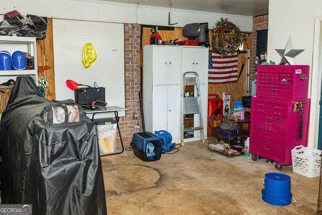 500 Camelot Drive, Lagrange, GA 30241