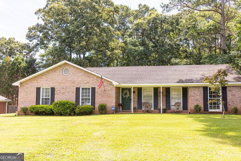500 Camelot Drive, Lagrange, GA 30241
