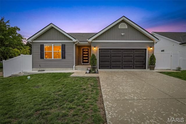625 Lind Road, Unincorporated, MO 63125