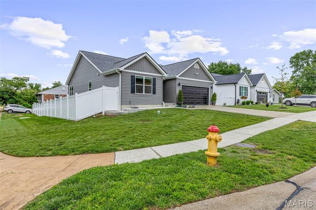 625 Lind Road, Unincorporated, MO 63125