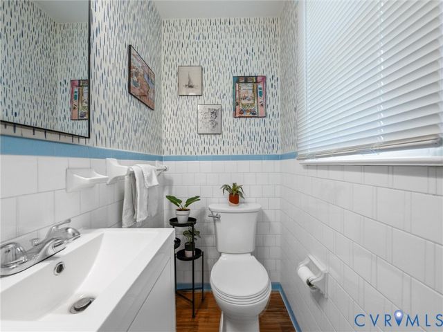 1214 Cameron Ave, Chester, VA 23836