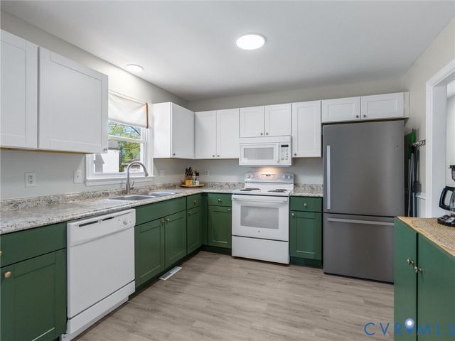 1214 Cameron Ave, Chester, VA 23836