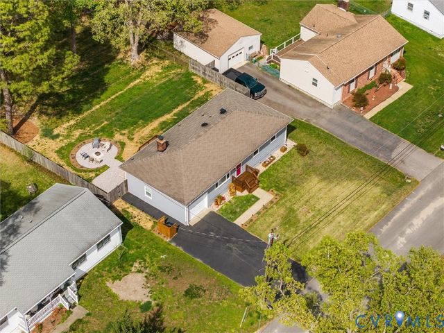 1214 Cameron Ave, Chester, VA 23836