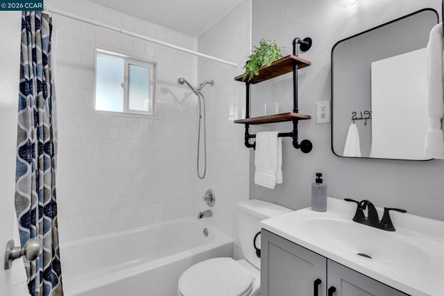 1340 Sunshine Dr., Concord, CA 94520