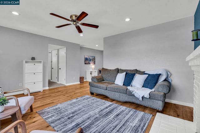 1340 Sunshine Dr., Concord, CA 94520