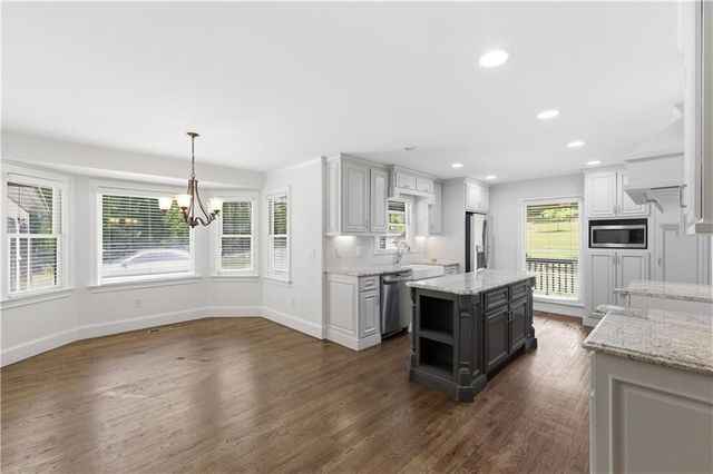 3380 Wildwood Road, Suwanee, GA 30024