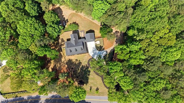 3380 Wildwood Road, Suwanee, GA 30024