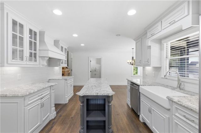 3380 Wildwood Road, Suwanee, GA 30024