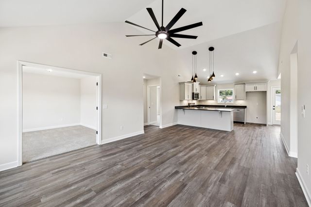 269 Dogwood Circle, Smithville, TN 37166