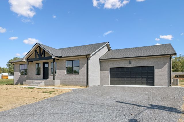 269 Dogwood Circle, Smithville, TN 37166