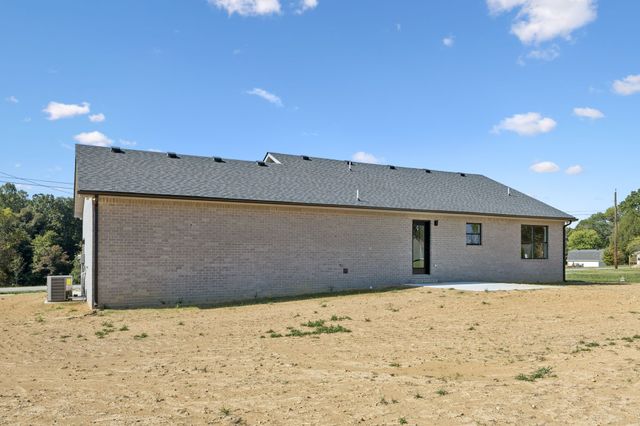 269 Dogwood Circle, Smithville, TN 37166