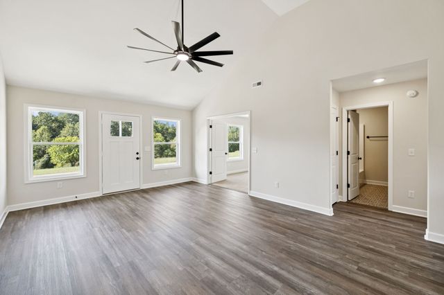 269 Dogwood Circle, Smithville, TN 37166