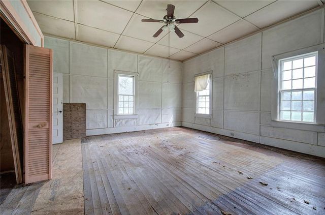 990 Taylorsville Road, Aragon, GA 30104