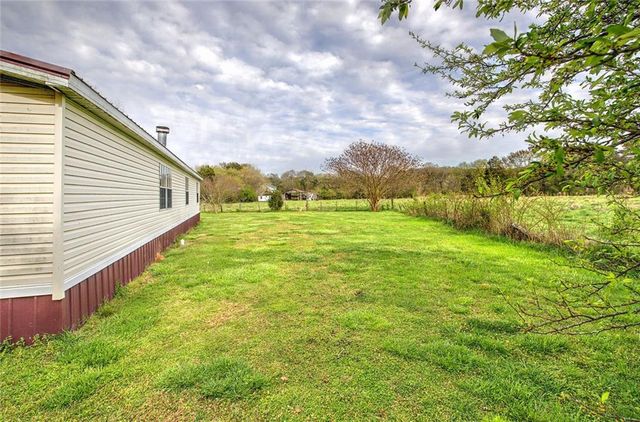 990 Taylorsville Road, Aragon, GA 30104