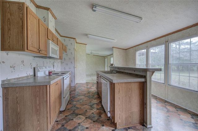 990 Taylorsville Road, Aragon, GA 30104