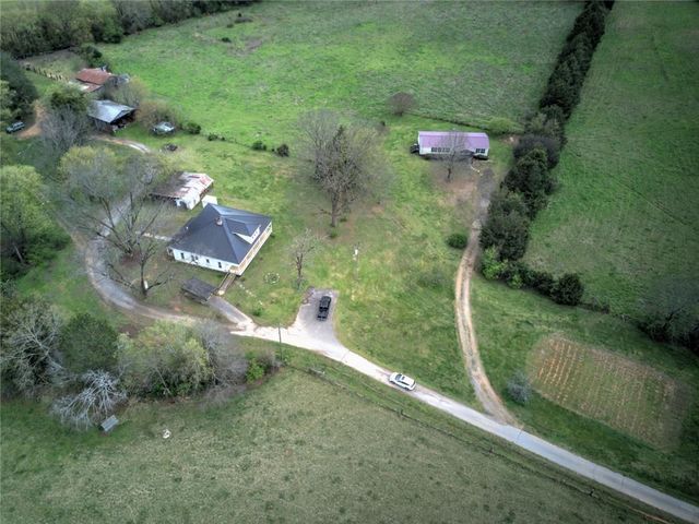 990 Taylorsville Road, Aragon, GA 30104