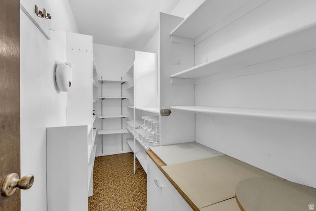 10705 S 300 E, Sandy, UT 84070