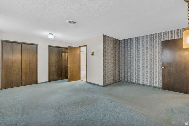 10705 S 300 E, Sandy, UT 84070