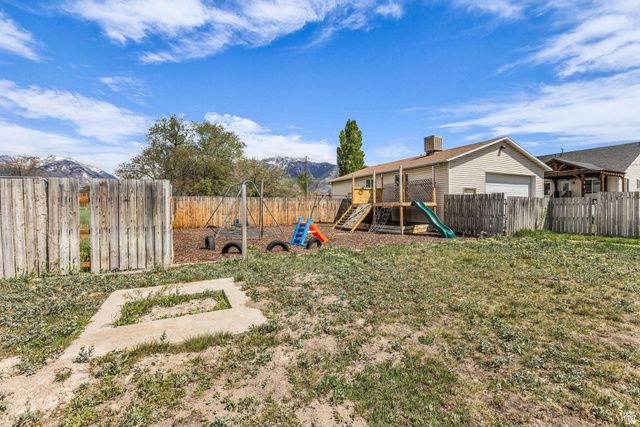 10705 S 300 E, Sandy, UT 84070