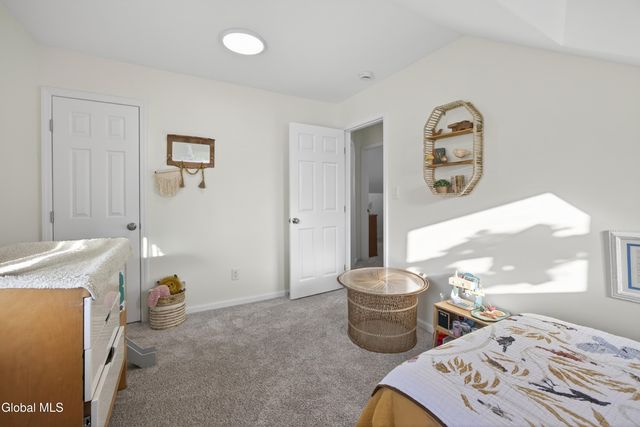 173 Ward Avenue, Schenectady, NY 12304