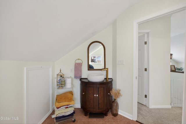 173 Ward Avenue, Schenectady, NY 12304