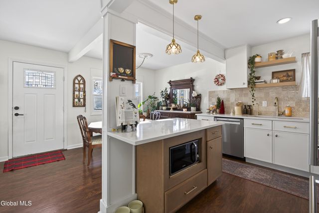 173 Ward Avenue, Schenectady, NY 12304