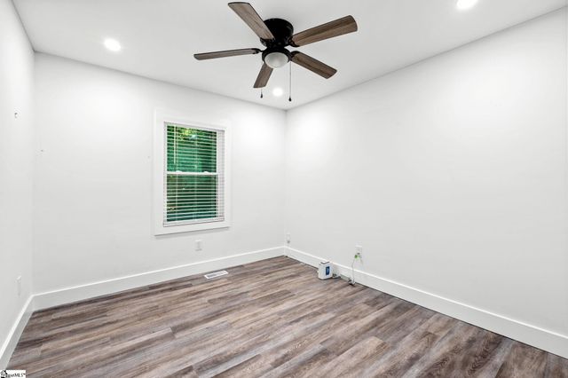 34 Pleasantdale Circle, Greenville, SC 29607